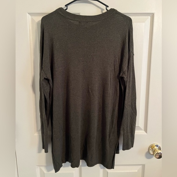 Hunter Green Worthington Sweater - Picture 3 of 6